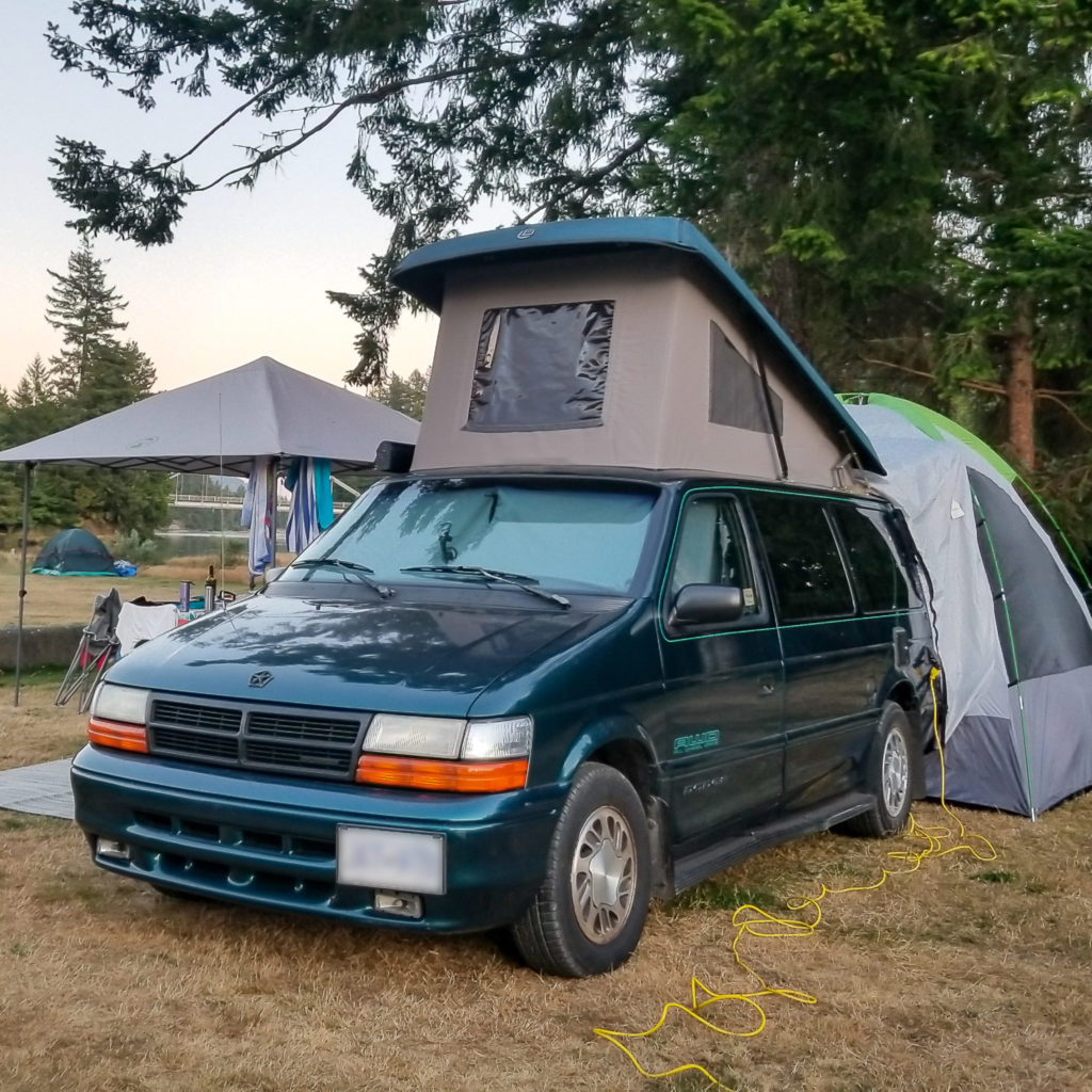 camper van with poptop roof